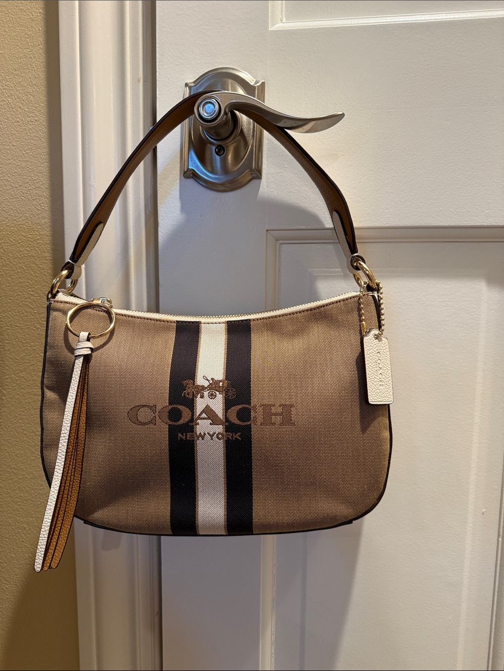 NWOT Coach Sutton Jacquard print Crossbody Brown Canvas Shoulder Bag